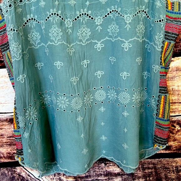 Johnny Was blouse green color size large - Picture 4 of 7